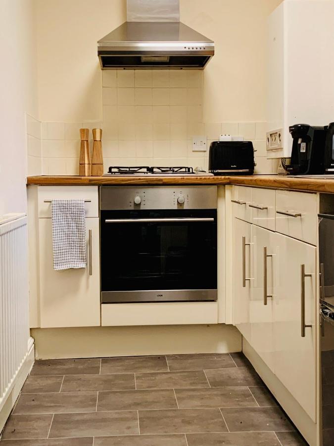The Old Forge 5 Minutes From The Motorway With Parking Villa Bradford  Eksteriør bilde